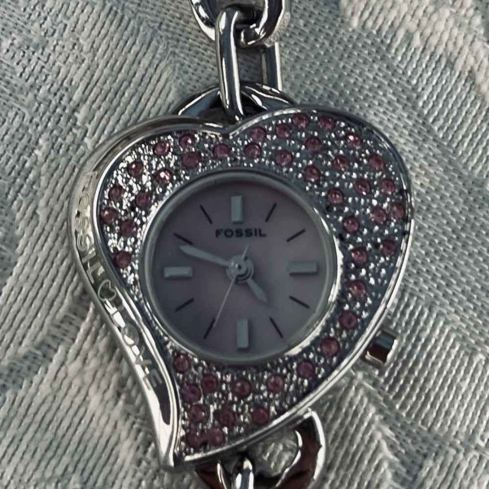FOSSIL watch women pink Swarovski crystal hearts ES1354 NWT AdjustOMatic band